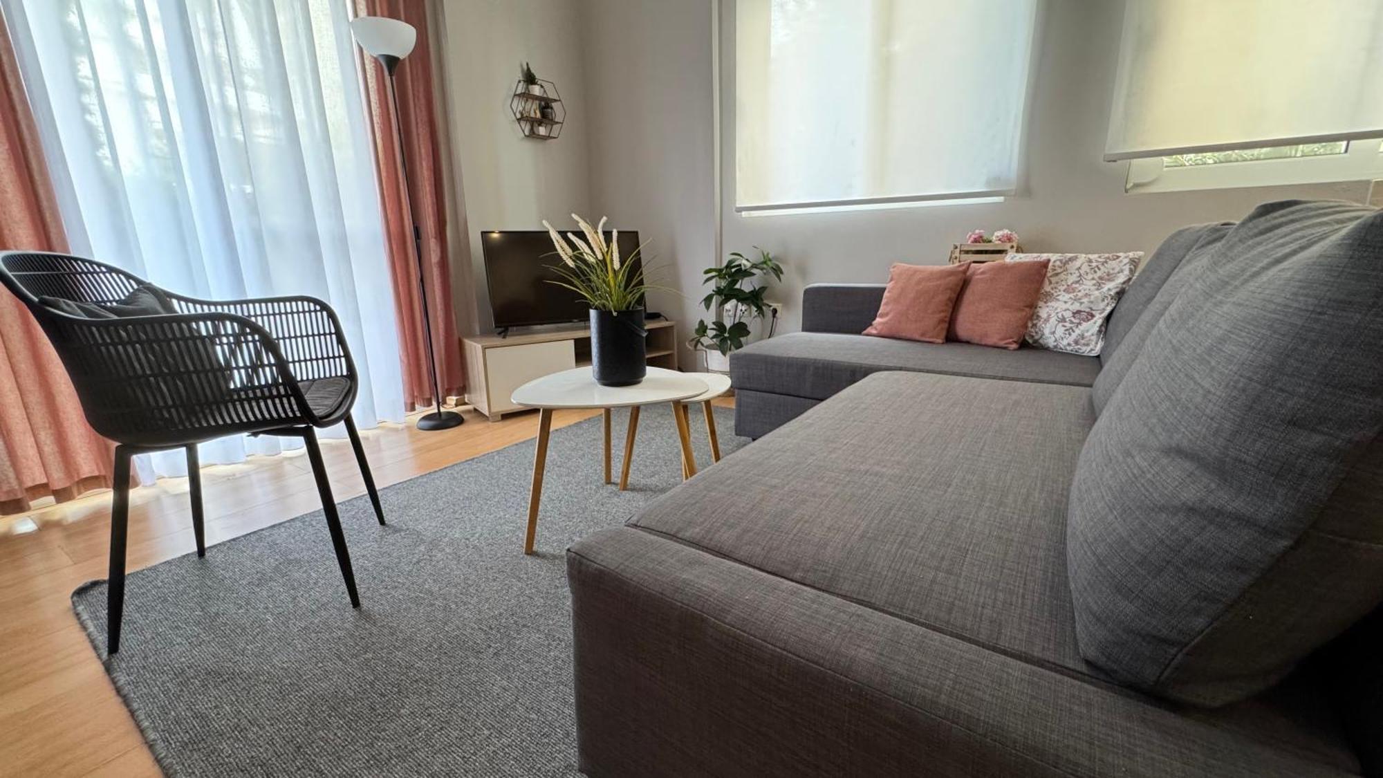 אתונה Elegant Glyfada Apartment-Private Garden-Near Metro מראה חיצוני תמונה