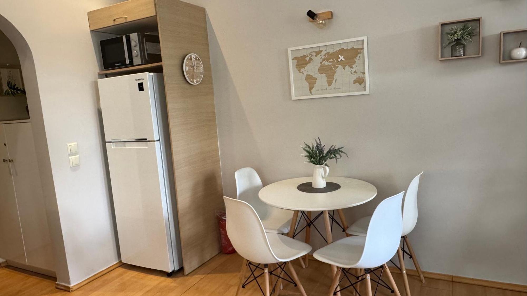 אתונה Elegant Glyfada Apartment-Private Garden-Near Metro מראה חיצוני תמונה